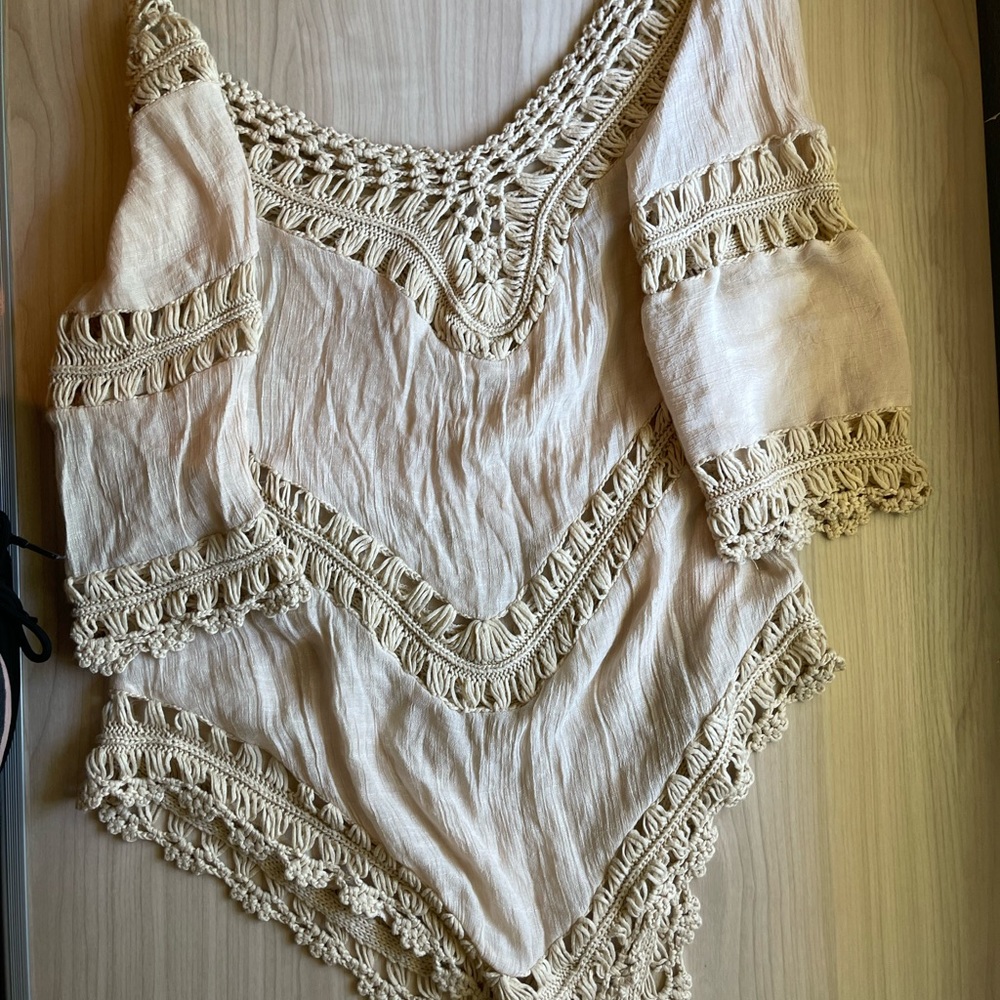 EUC Vintage Macramé Tunic Top